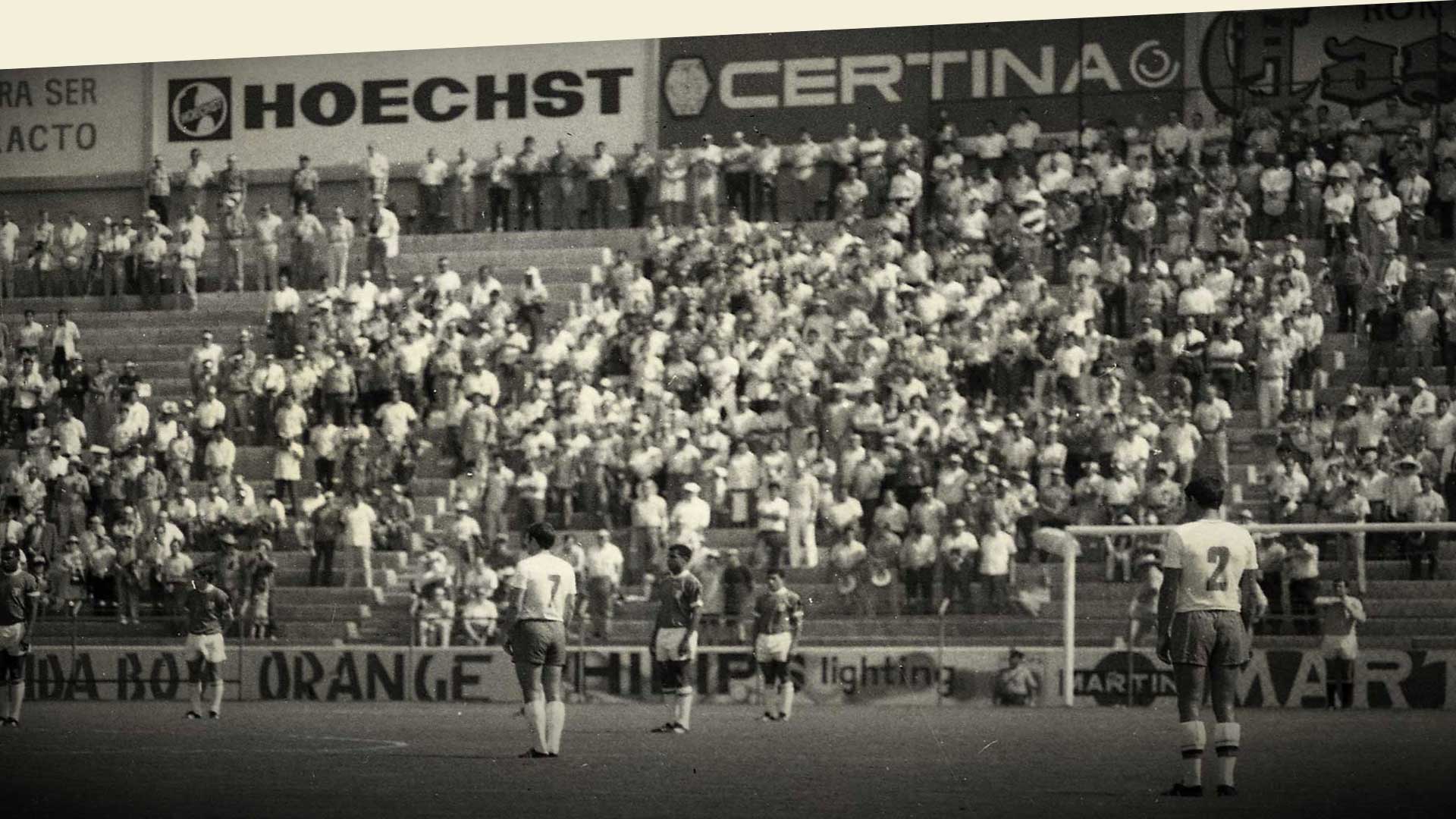 Perú vs. Bulgaria en México 70