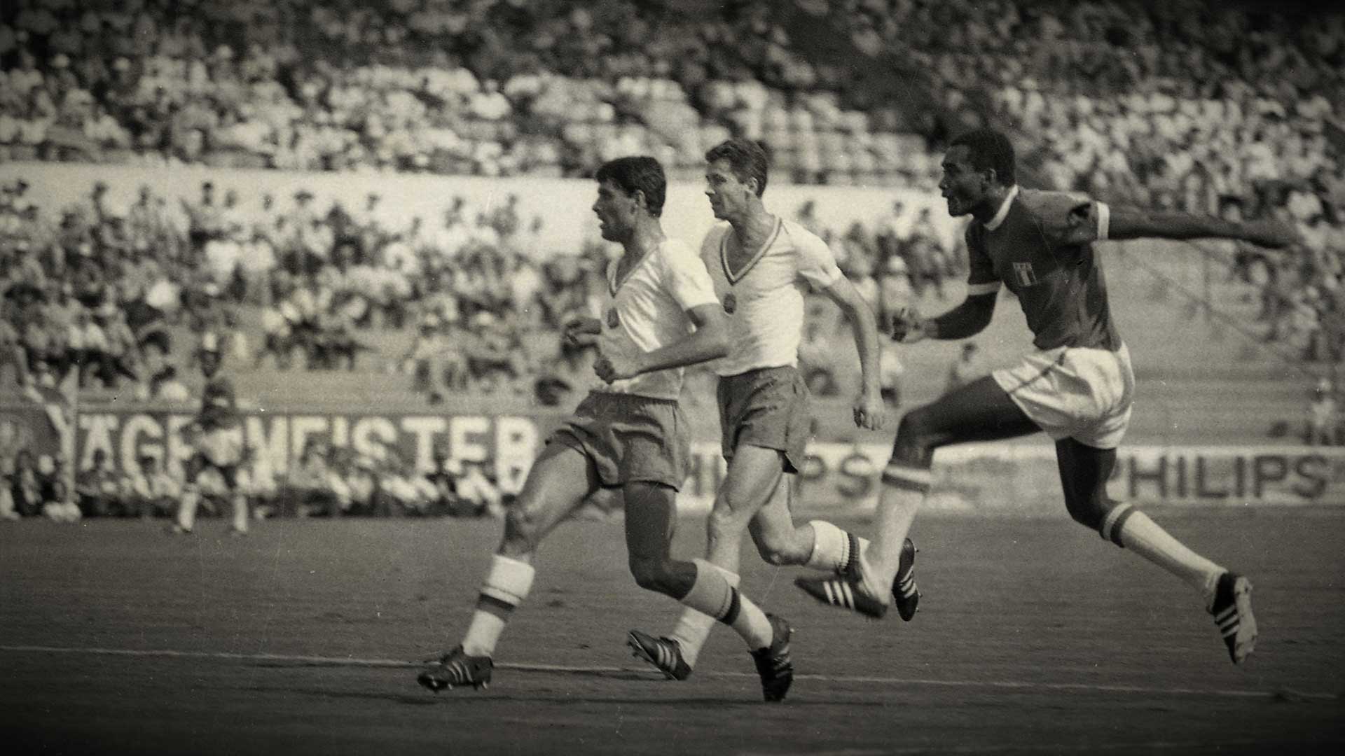 Perú vs. Bulgaria en México 70